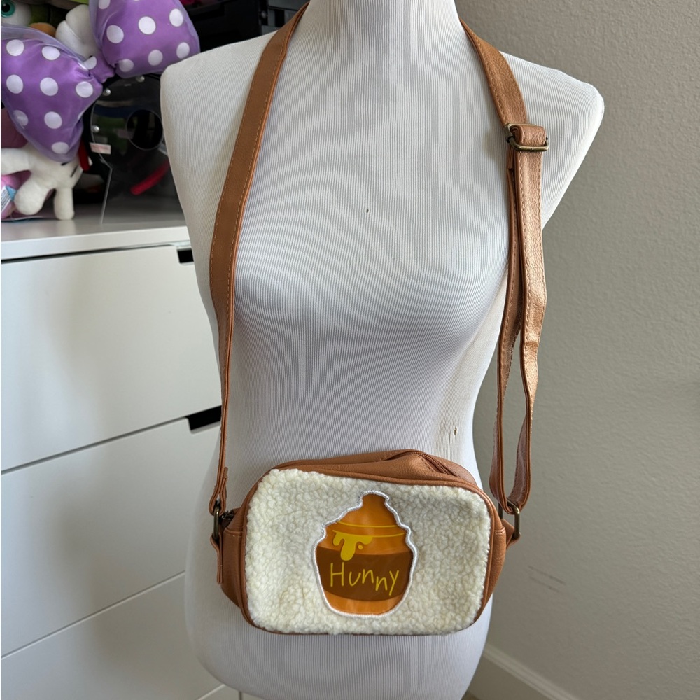 loungefly winnie the pooh bag